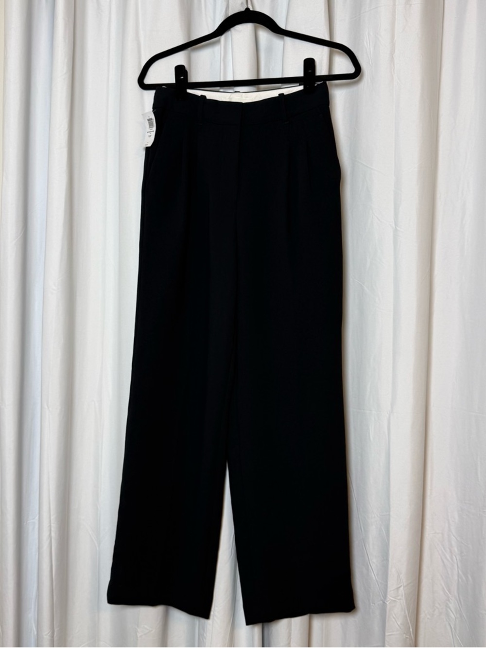 Aritzia Wilfred Effortless Pants Black Wide Leg High Rise Size 4 NWT